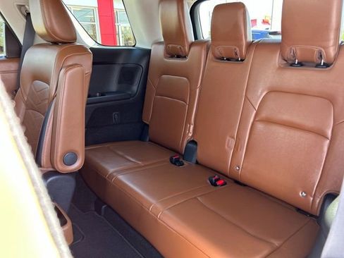 Used 2023 Nissan Pathfinder Platinum w/ Lighting Package (N93) AWD/4WD image 23