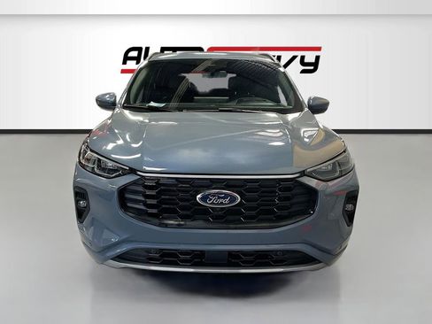 Used 2025 Ford Escape ST-Line Elite w/ Premium Technology Package AWD/4WD image 2