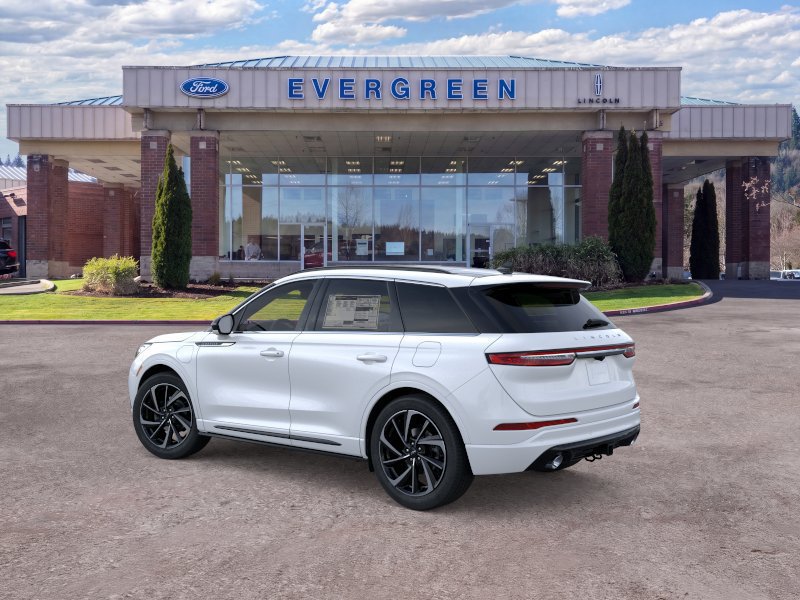 New 2025 Lincoln Corsair Grand Touring w/ Equipment Group 301A AWD/4WD image 4