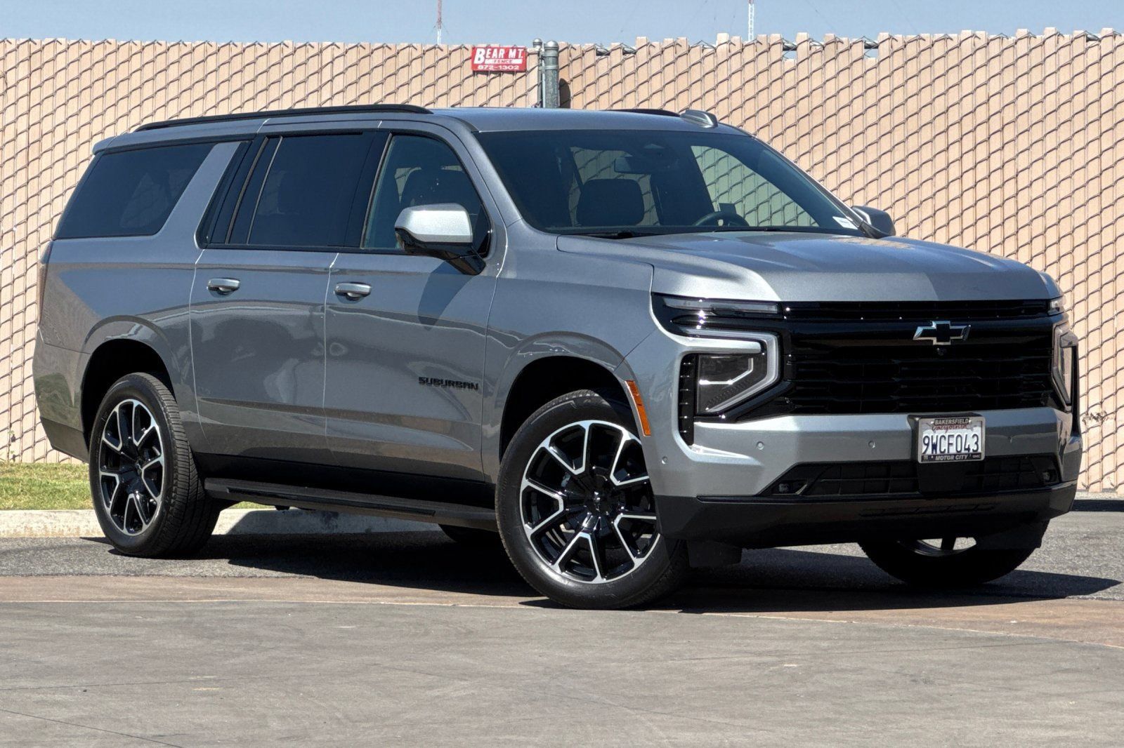 Certified 2026 Chevrolet Suburban RST RWD image 2
