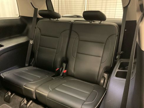 Used 2021 GMC Acadia Denali w/ Denali Ultimate Package image 37