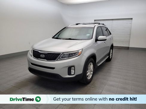 Used 2015 Kia Sorento LX FWD image 1
