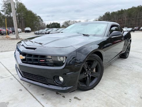 Used 2010 Chevrolet Camaro SS w/ RS Package image 2