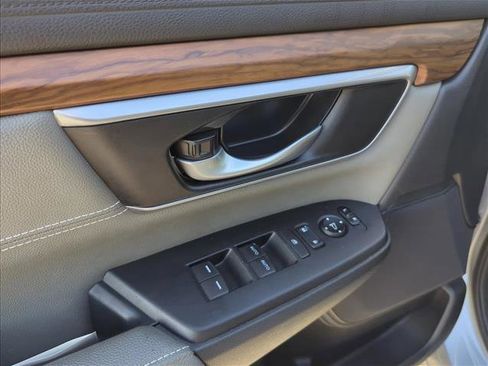 Used 2019 Honda CR-V EX image 8
