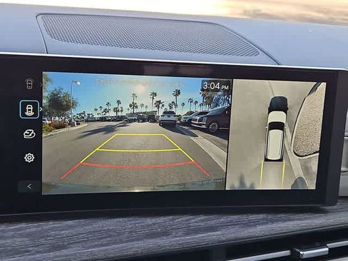 Certified 2025 Hyundai Santa Fe Limited image 31