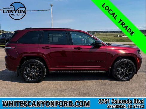 Used 2025 Jeep Grand Cherokee Limited 4xe AWD/4WD image 12