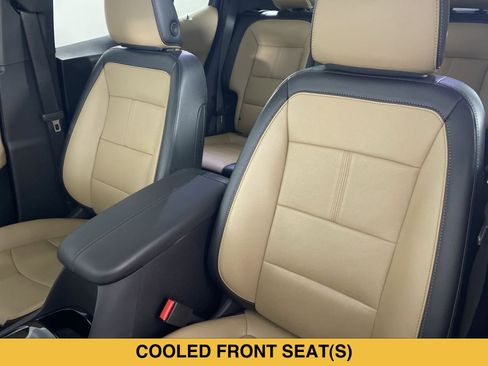 Certified 2023 Chevrolet Equinox Premier FWD image 11