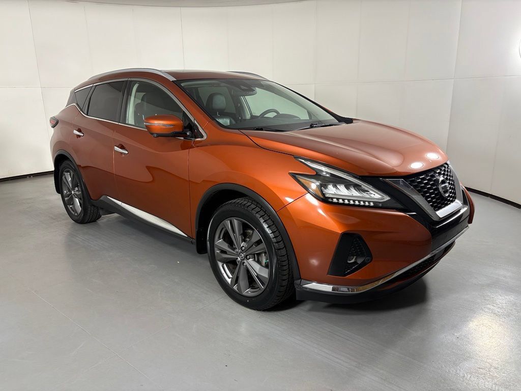 Used 2019 Nissan Murano Platinum w/ Cargo Package FWD image 2