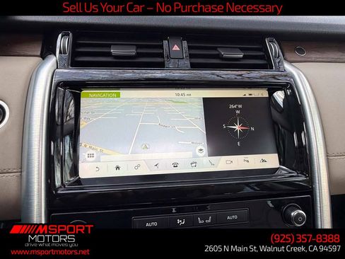 Used 2018 Land Rover Discovery HSE AWD/4WD image 24