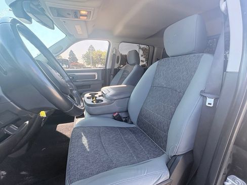 Used 2019 RAM 1500 Big Horn RWD image 6