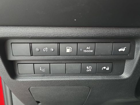 New 2026 Nissan Rogue Platinum AWD/4WD image 26