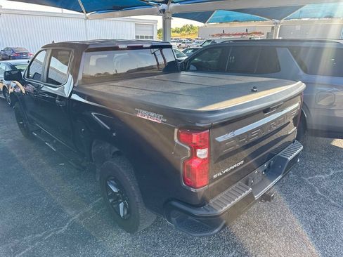 Used 2023 Chevrolet Silverado 1500 Custom Trail Boss AWD/4WD image 19