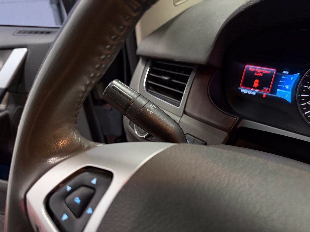 Used 2011 Ford Edge Limited w/ 302A Rapid Spec Order Code AWD/4WD image 28