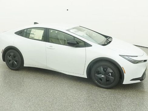 New 2026 Toyota Prius LE image 70