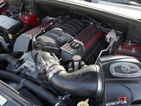 Used 2015 Jeep Grand Cherokee SRT w/ Luxury Group II image 33