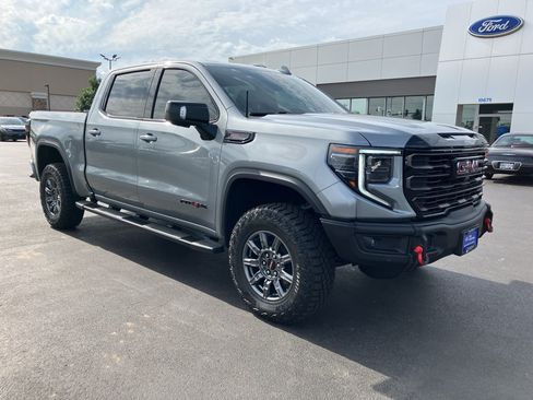 Used 2025 GMC Sierra 1500 AT4X AWD/4WD image 12