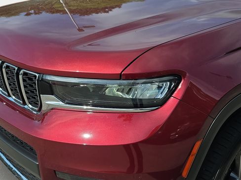 Certified 2021 Jeep Grand Cherokee L Limited RWD image 27