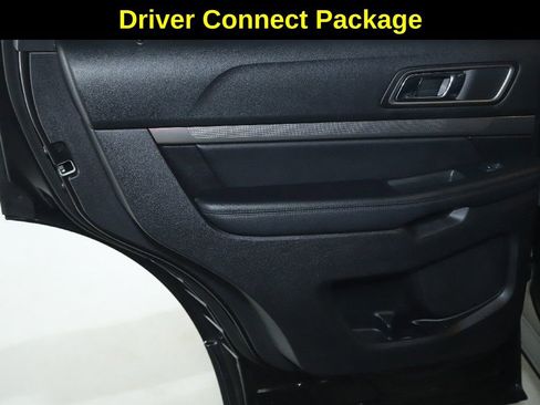 Used 2019 Ford Explorer XLT w/ Equipment Group 202A image 13