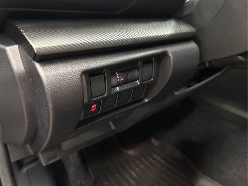 Used 2021 Subaru Impreza Premium image 34