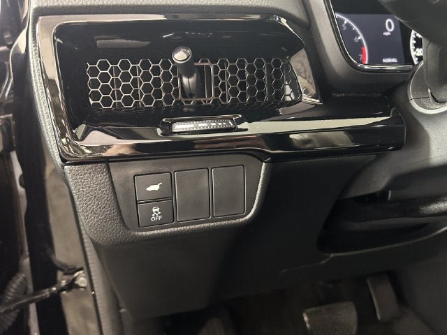 Used 2025 Honda CR-V EX-L image 18
