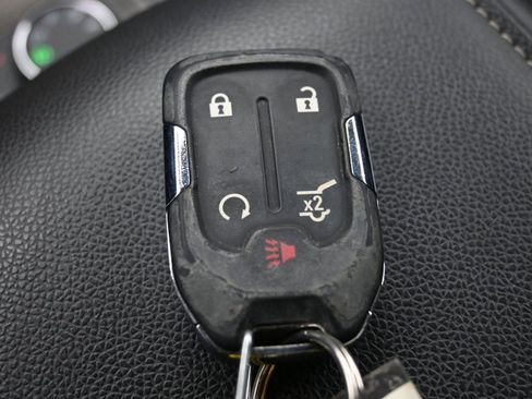 Used 2023 GMC Acadia Denali w/ Denali Technology Package image 39