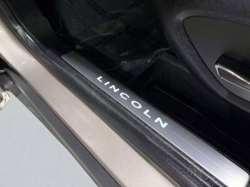 Used 2019 Lincoln MKC Select w/ Select Plus Package image 22