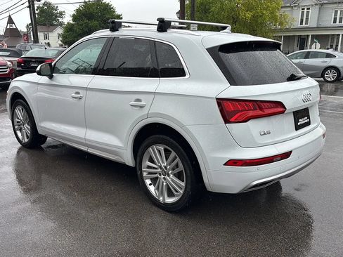 Used 2019 Audi Q5 2.0T Premium Plus w/ Premium Plus Package AWD/4WD image 9