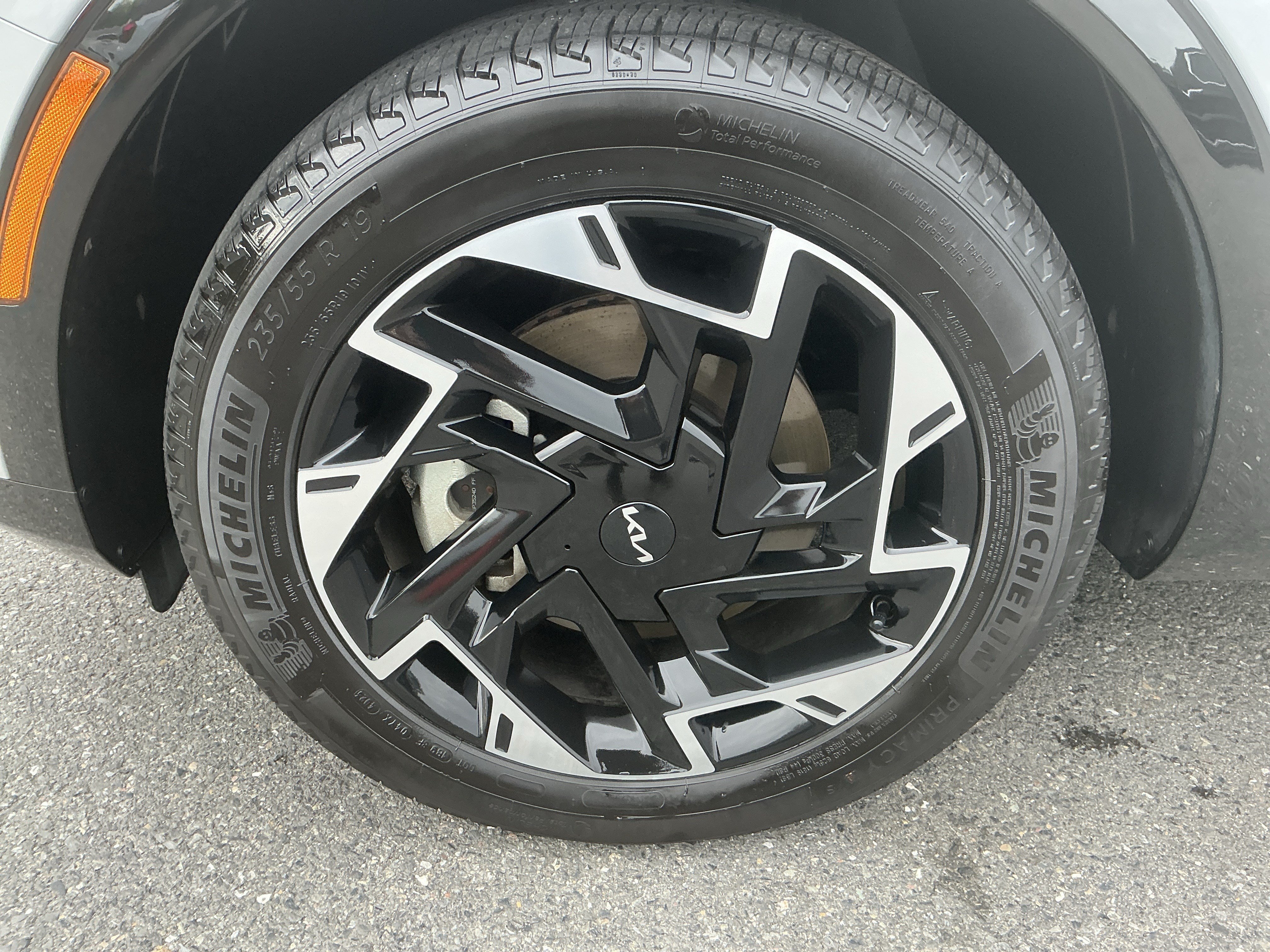 Certified 2024 Kia Sportage SX AWD/4WD image 9