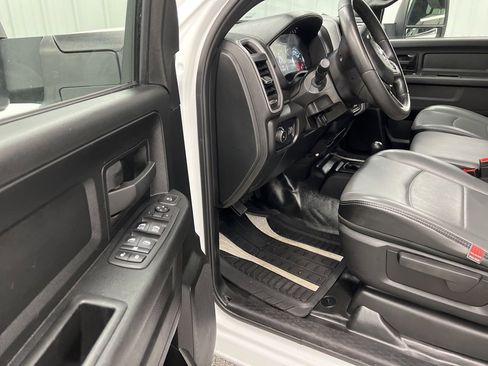 Used 2024 RAM 3500 Tradesman image 17