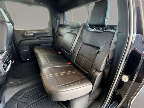 Used 2024 Chevrolet Silverado 1500 High Country w/ High Country Premium Package AWD/4WD image 19