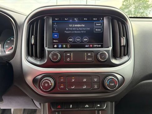 Certified 2022 Chevrolet Colorado LT w/ LT Convenience Package AWD/4WD image 20