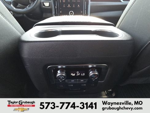 Used 2026 GMC Yukon XL AT4 w/ AT4 Premium Plus Package AWD/4WD image 31