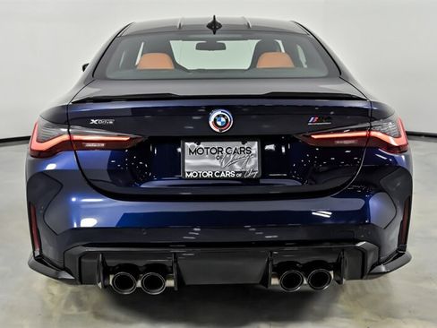 Used 2023 BMW M4 xDrive Competition AWD/4WD image 9