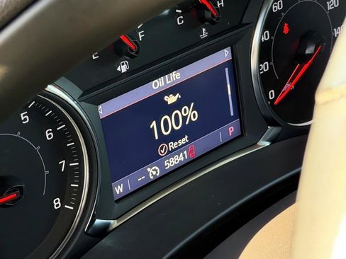 Certified 2023 GMC Terrain SLT image 15