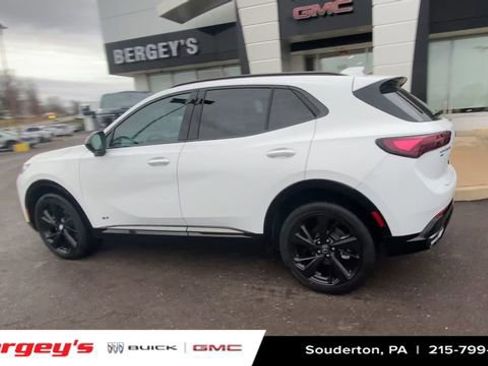 Certified 2025 Buick Envision Sport Touring image 7