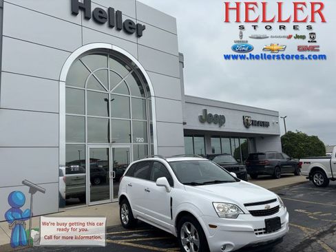 Used 2013 Chevrolet Captiva Sport LTZ FWD image 1