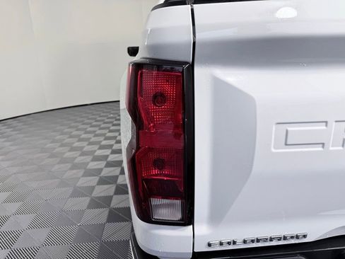 Used 2023 Chevrolet Colorado LT w/ LT Convenience Package II image 27