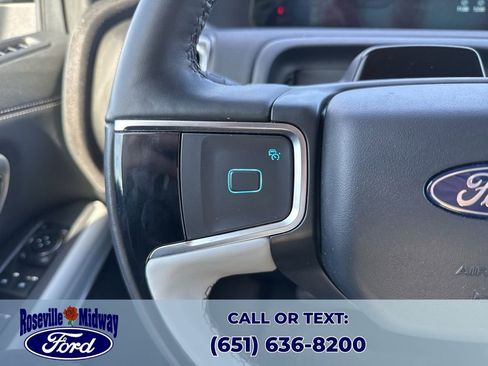Used 2025 Ford Expedition Platinum image 26