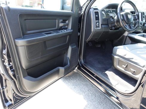 Used 2021 RAM 1500 Express w/ Wheel & Sound Group image 14