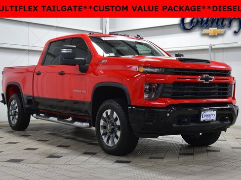 Used 2024 Chevrolet Silverado 2500 Custom w/ Custom Value Package image 1