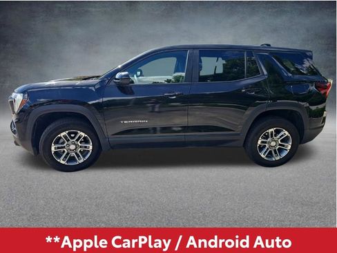 Used 2026 GMC Terrain Elevation FWD image 3