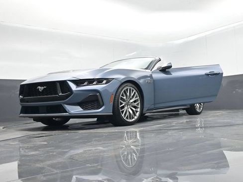 Certified 2025 Ford Mustang GT Premium RWD image 72