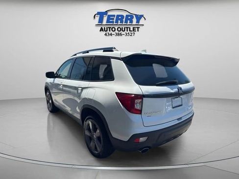 Used 2021 Honda Passport Touring image 5