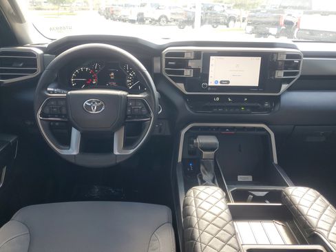 Used 2024 Toyota Tundra SR5 image 9
