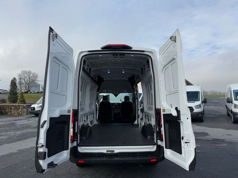 Used 2025 Ford Transit 250 148 High Roof image 26
