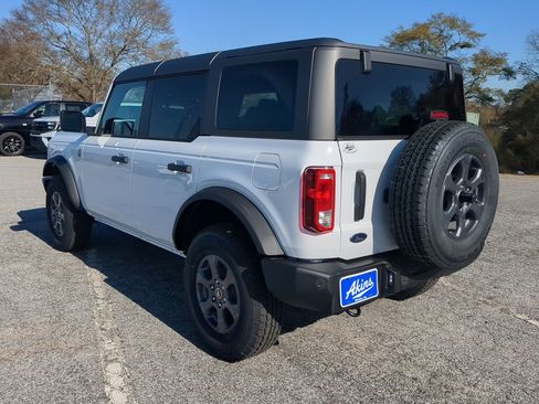 New 2025 Ford Bronco Big Bend image 5