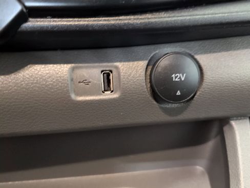 Used 2024 Ford Transit 250 w/ Exterior Upgrade Package image 18