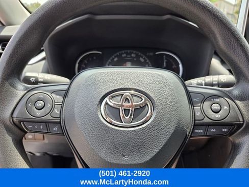 Used 2024 Toyota RAV4 XLE FWD image 24