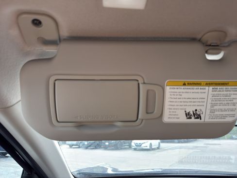 New 2026 Nissan Kicks SV w/ SV Premium Package image 24