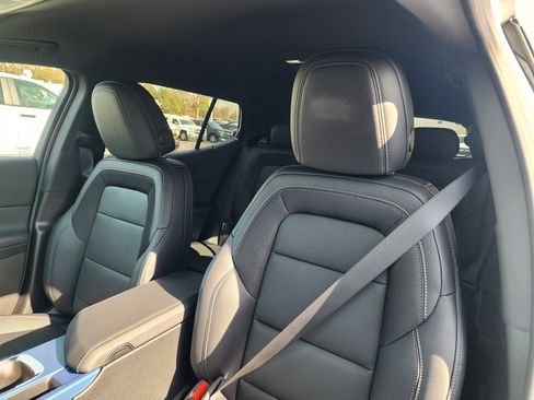 New 2026 Chevrolet Equinox EV LT image 21